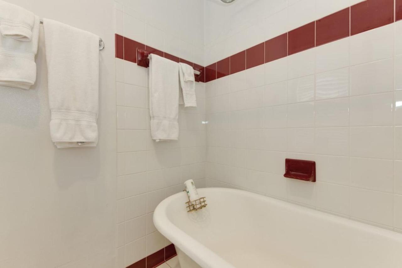 Sojourn Dupont At The Circle Hotel Washington Bagian luar foto